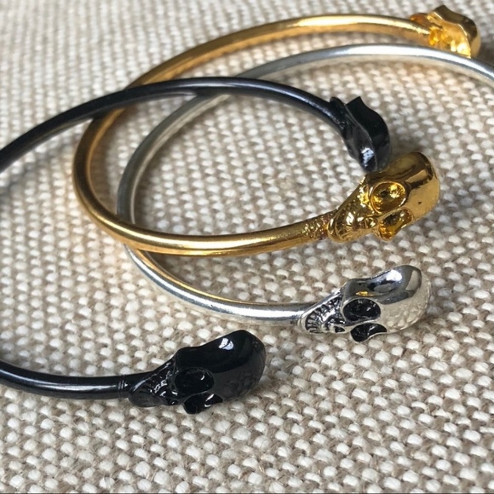 New Dainty Double Skull Black Cuff Bracelet